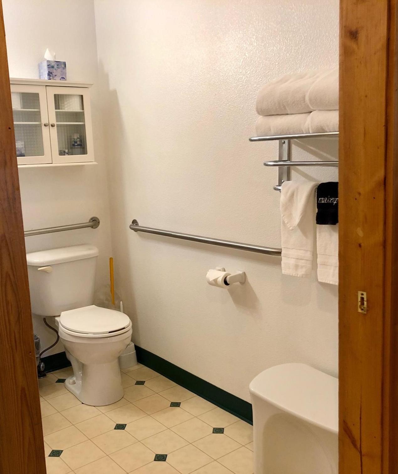 Susitna River Lodging, Suites 탈키트나 객실 사진