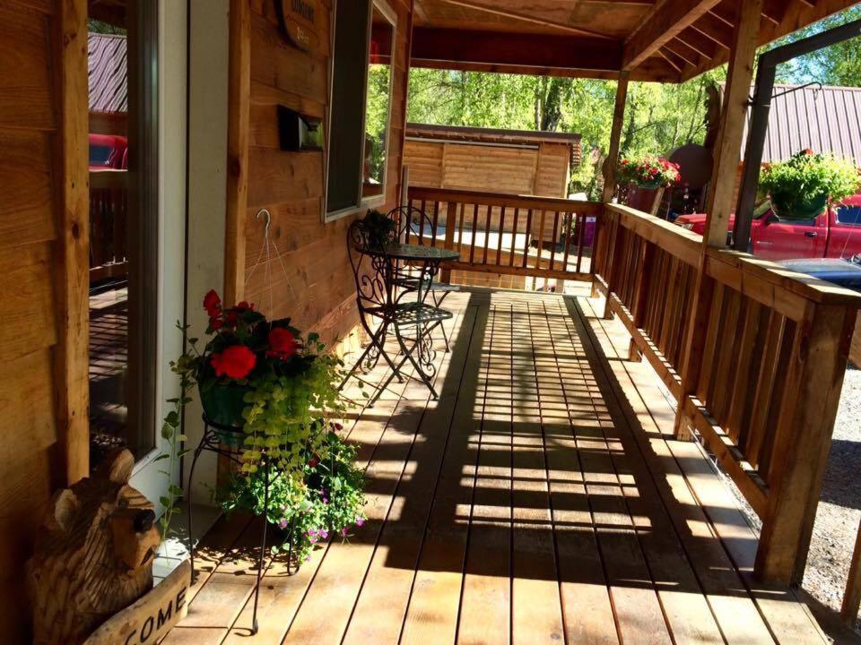 Susitna River Lodging, Suites 탈키트나 외부 사진